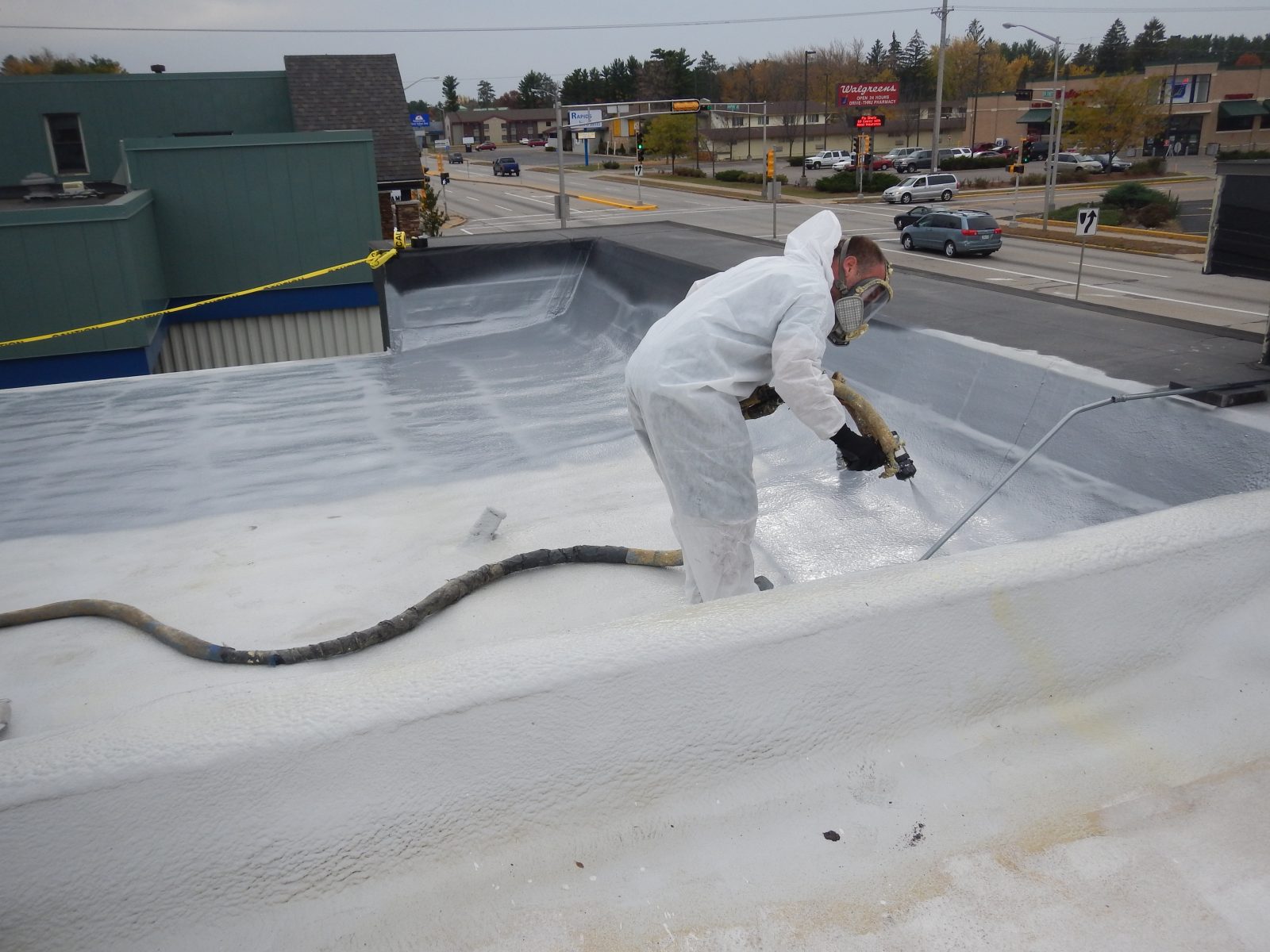 Metal roof with mixed substrate conditions